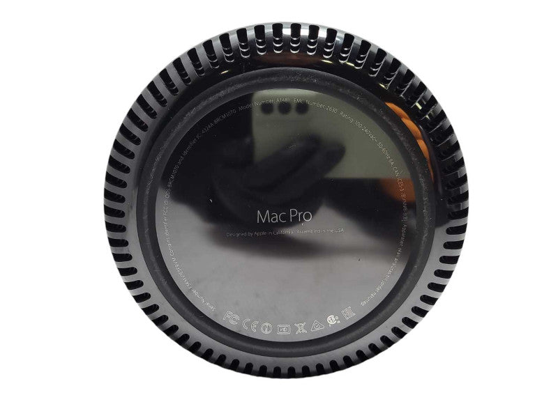Apple MacPro A1481 E5-1620 v2 @ 3.7Ghz 12GB RAM 256GB SSD D300 GPU Q$