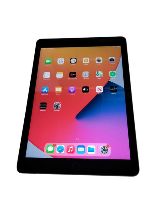 Apple iPad 5th Gen 32GB (A1823) Î