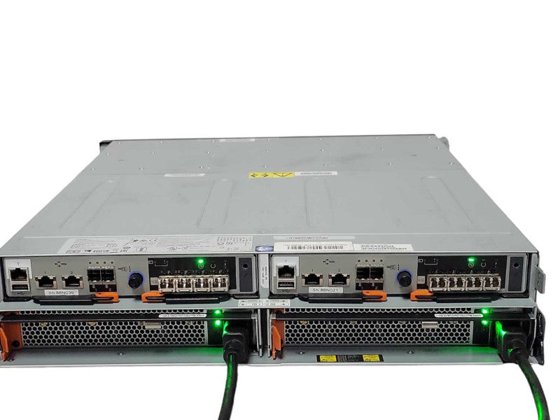 IBM Storwize V5000 24x 2.5\\" bays Storage Array 2x Nodes 01AC381, 2x PSU, READ Q_