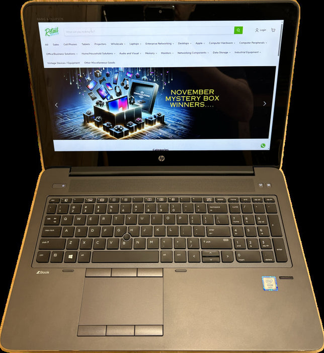 HP ZBook 15 G3 Touch Screen XEON E3-1505M QUADRO M1000M 2GB GPU 32GB 512SSD Q