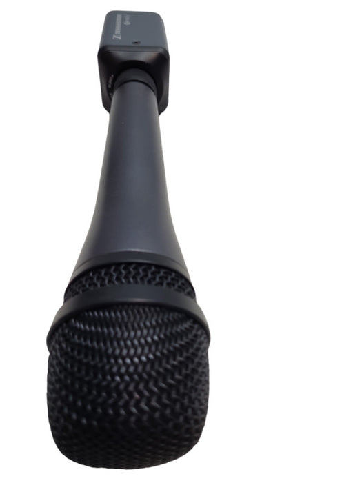 Sennheiser e835 Dynamic microphone with  ew100 g3 transmitter, body pack &