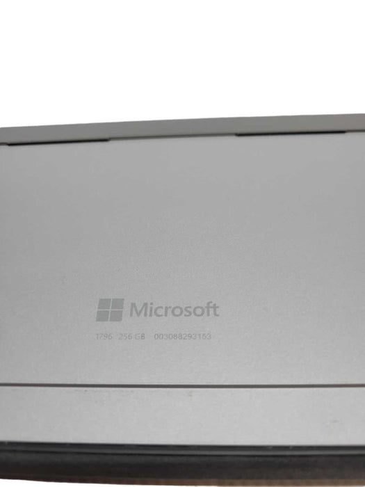 Microsoft Surface Pro 6 - Core i5-8350U | 8GB | 256GB SSD %