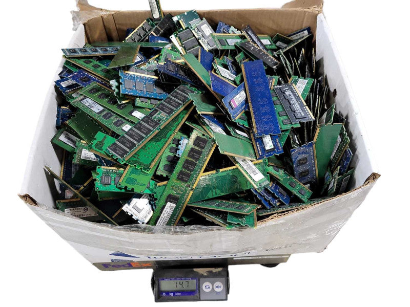 Scrap Non-Heat sink RAM/Memory 32.5lb/14.7KG AS-IS READ $