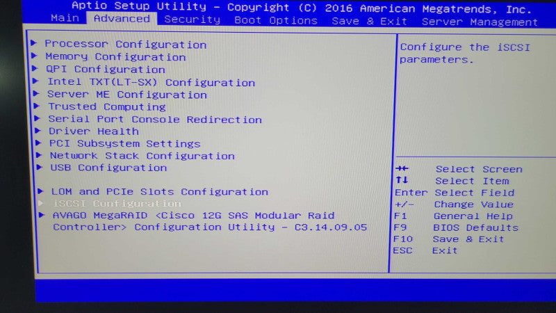 Cisco USC C220 M4 - Xeon E5-2630 v3 | 32GB RMA| NO HDD | Cisco 12G M-Raid  %