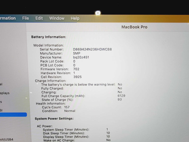 Apple Macbook Pro 2017 15\\" Core i7-7700HQ @ 2.8GHz 16GB DDR3 250GB SSD Radeon Pro 555 2GB [Read] (