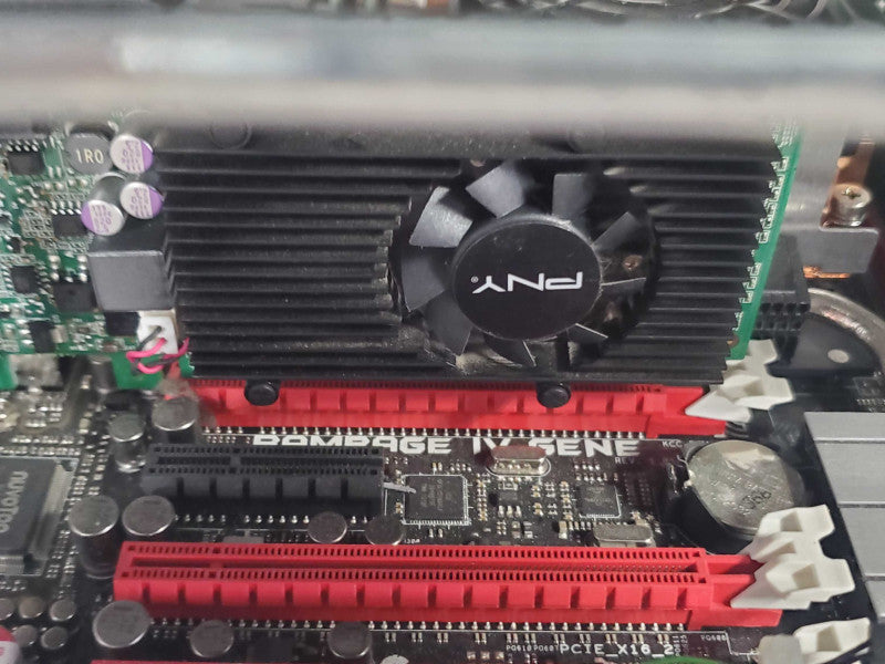 Livestream Studio HD 50, RoG Rampage IV Gene i7-3930K 3.2GHz 8GB DDR3 No HDD |