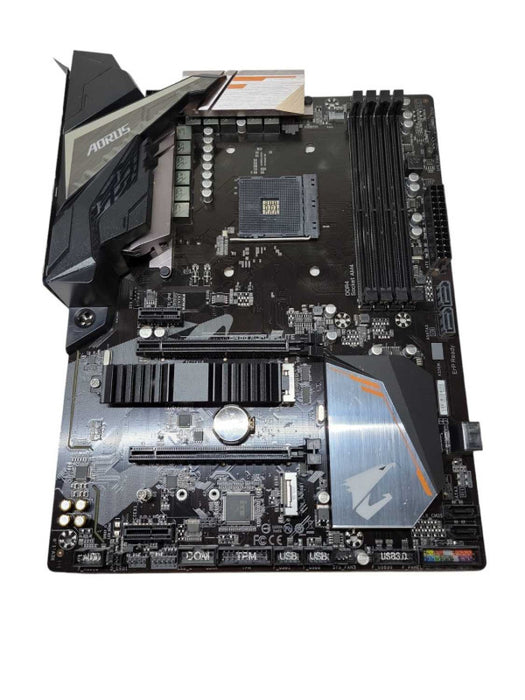 Gigabyte B450 AORUS Elite %