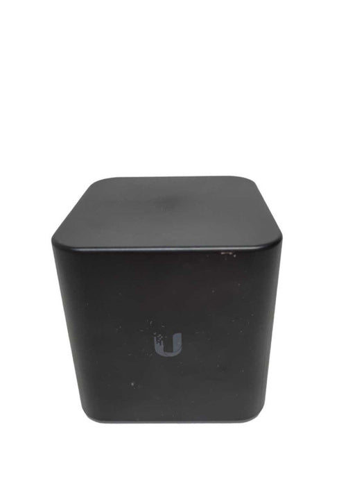 Ubiquity IniFi airCube Home WiFi AP %