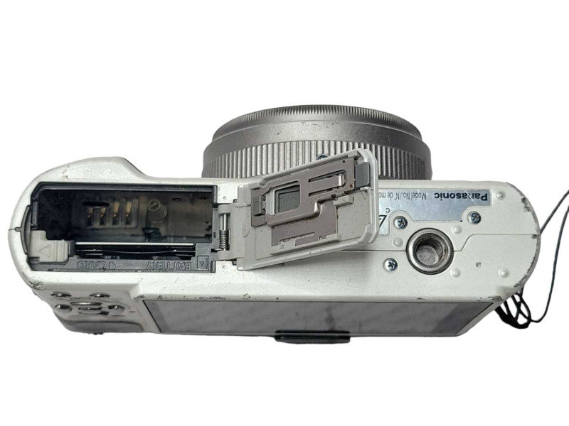 Panasonic Lumix DMC-LX5 10.1MP Camera, No Battery/SD Card, READ _