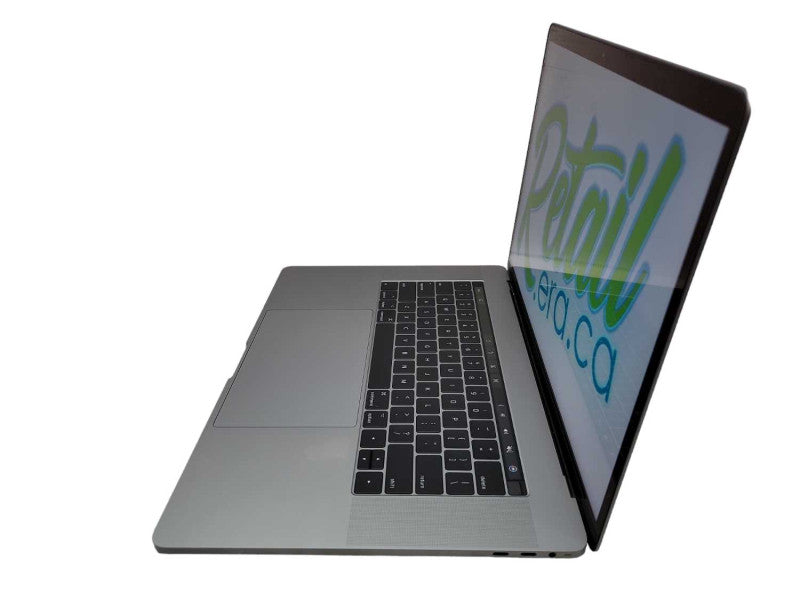 Apple Macbook Pro 2017 15\\" Core i7-7820HQ @ 2.9GHz 16GB DDR3 500GB SSD Radeon Pro 650 4GB (