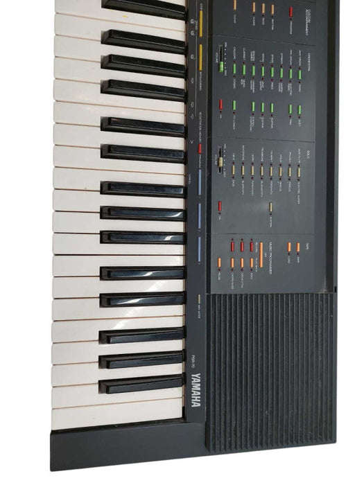 Yamaha Musical Keyboard Model: PSR-70 â