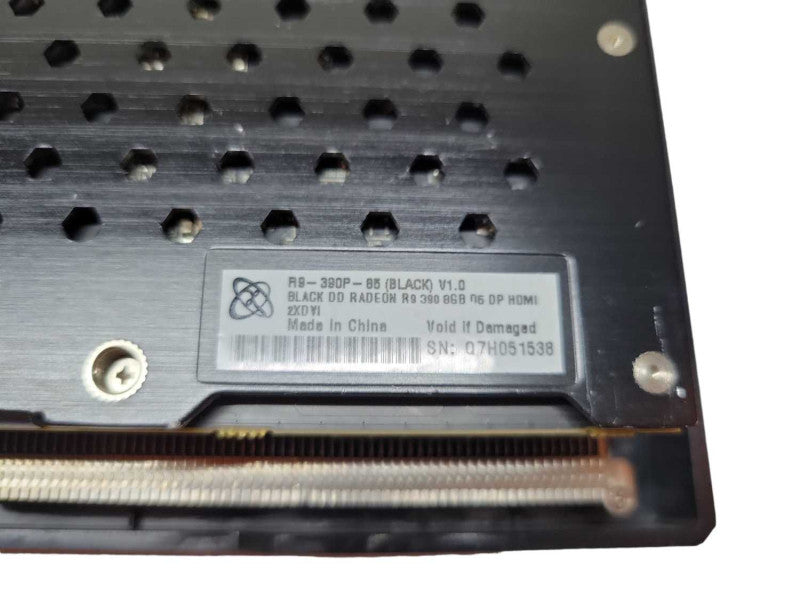 XFX AMD Radeon R9 390 8GB %