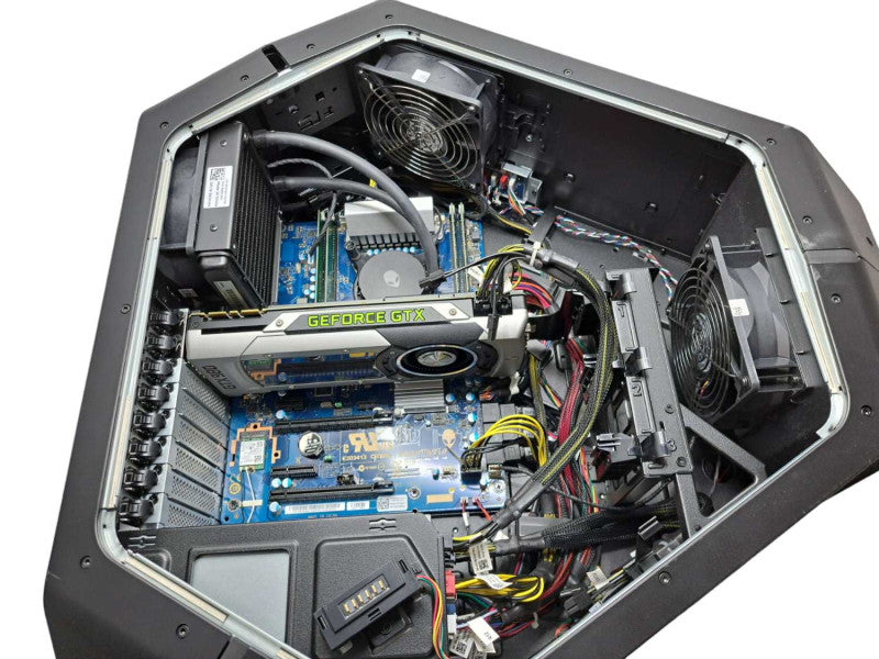 Alienware A51 R2 Gaming PC | i7-5820K @ 3.30GHz 16GB DDR4 GTX 980  )