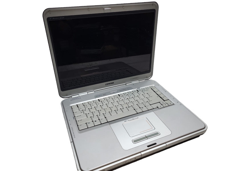 Compaq Presario R4000 15 1/2\\" Vintage Laptop  &