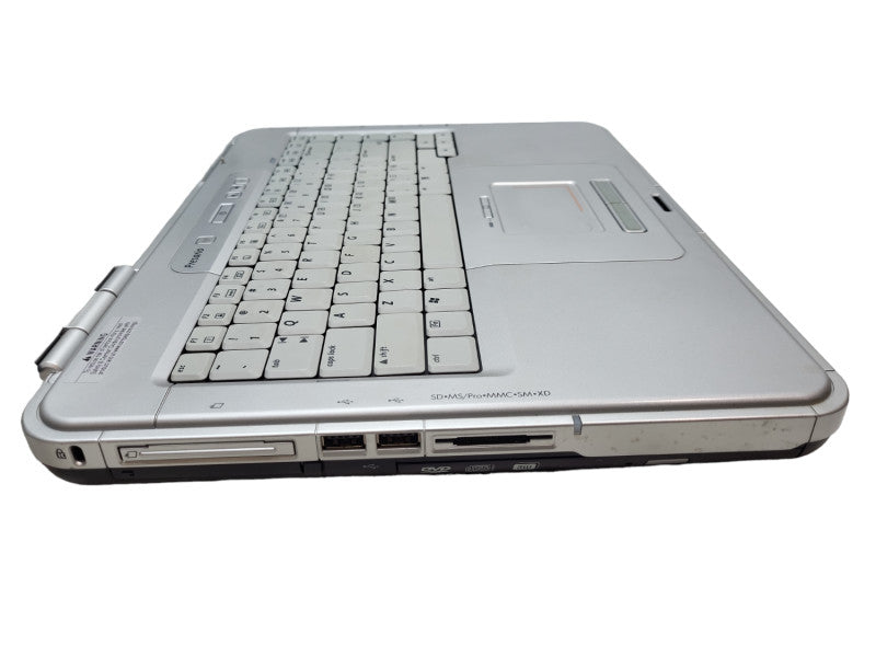 Compaq Presario R4000 15 1/2\\" Vintage Laptop  &