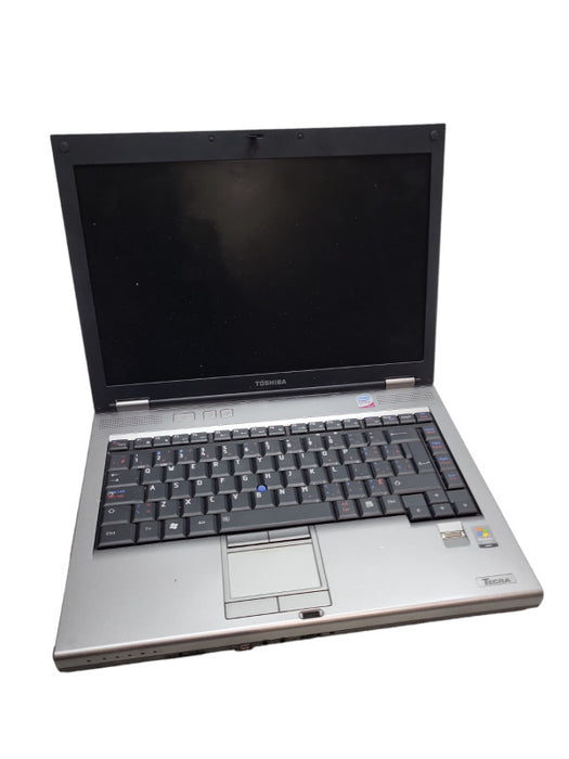 Toshiba Vintage Laptop TECRA M9 PTM90C TG309C &