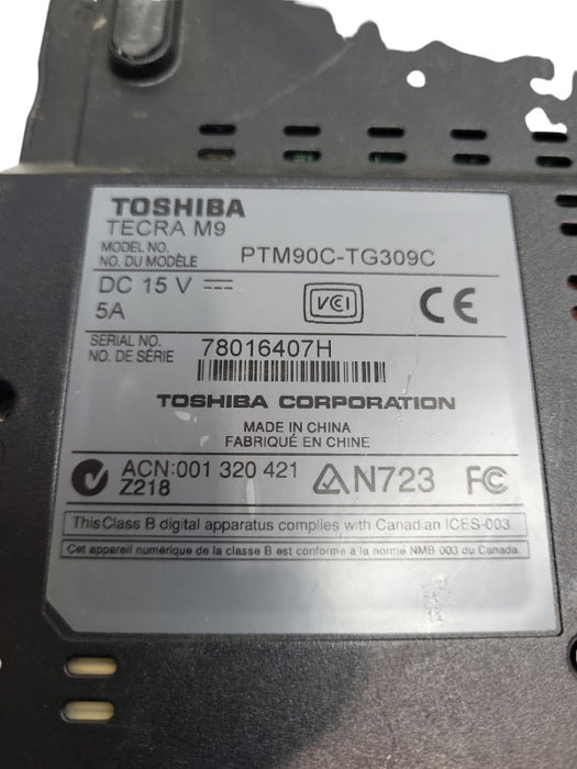 Toshiba Vintage Laptop TECRA M9 PTM90C TG309C &