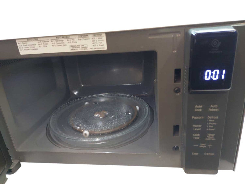 LG Microwave Model: LMC0975ST â