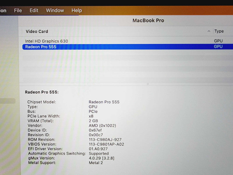 Apple Macbook Pro 2017 15\\" Core i7-7700HQ @ 2.8GHz 16GB DDR3 500GB SSD Radeon Pro 555 2GB (