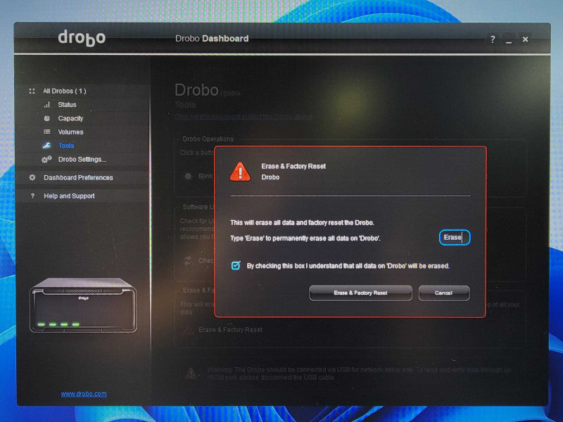 Data Robotics Drobo B800i 8-Bay 2x iSCSI USB type B NAS/DAS 4x 1TB HDDs Q_