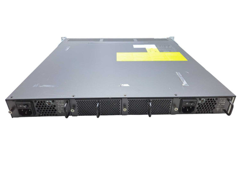 Cisco MDS 9148 48-Port (32 Active) SFP+ Fibre Channel Switch DS-C9148-32P-K9 )