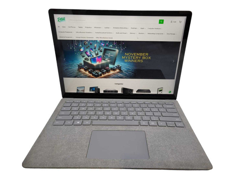 Microsoft Surface Laptop | i5-7200U| 8GB DDR3| 256GB SSD| BATTERY  Î²