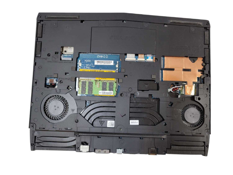 AlienWare 13 R3 | i5-7300HQ| 8GB DDR4| GTX 1050| NO HD| FOR PARTS/REPAIR Î²