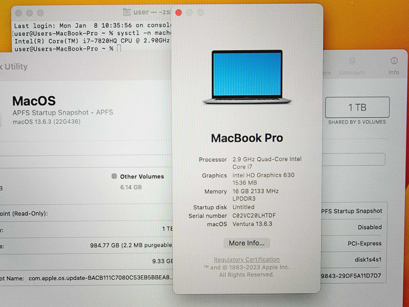 Apple Macbook Pro 2017 15\\" 4-Core i7-7820HQ @ 2.9GHz 16GB DDR3 1TB SSD Radeon Pro 560 4GB (