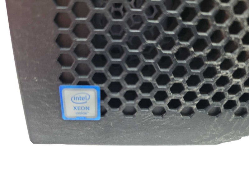 Lenovo ThinkSystem ST50 - Xeon E-2176G | 32GB RAM | MegaRAID 930-8i 1GB Flash %