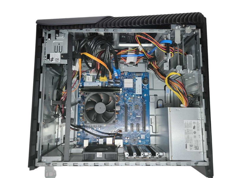 Dell Inspiron Gaming 5675 - AMD Ryzen 7 1700X | 32GB RAM | 256GB SSD %