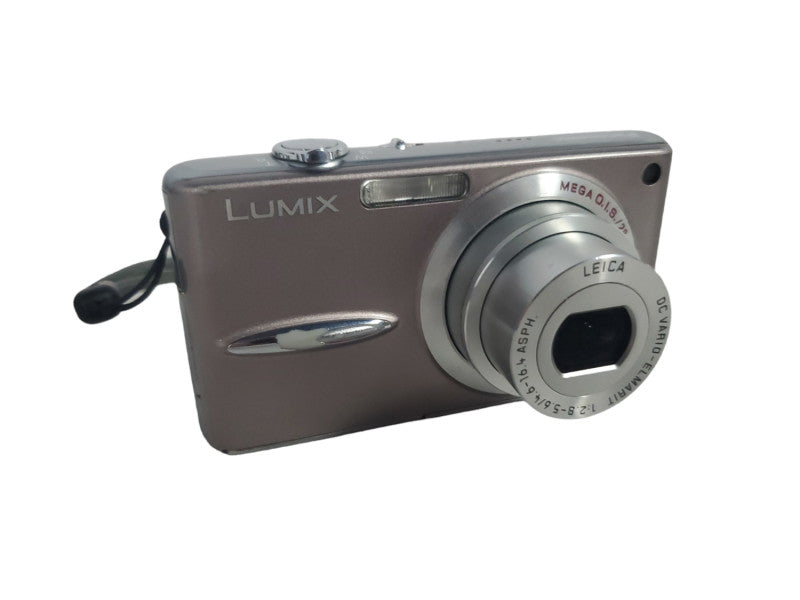 Panasonic Lumix DMC-FX30 7.2MP Digital Camera |