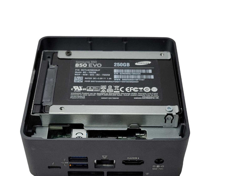 Intel NUC Mini NUC7i5BNH PC Intel Core i5-7260U 2.2GHz 8GB DDR4 256GB SEE _