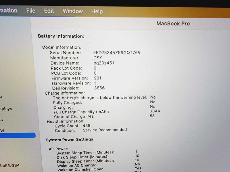Apple Macbook Pro 2017 13\\" Core i7-7660U @ 2.5GHz 16GB DDR3 250GB SSD [Read] (