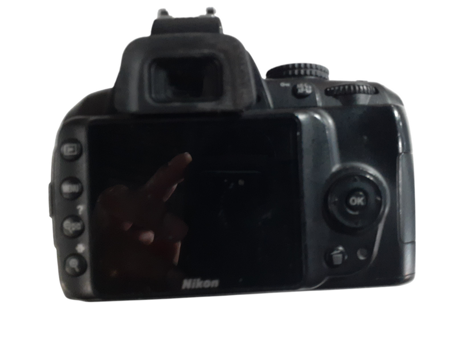 Nikon D3000 Camera Body