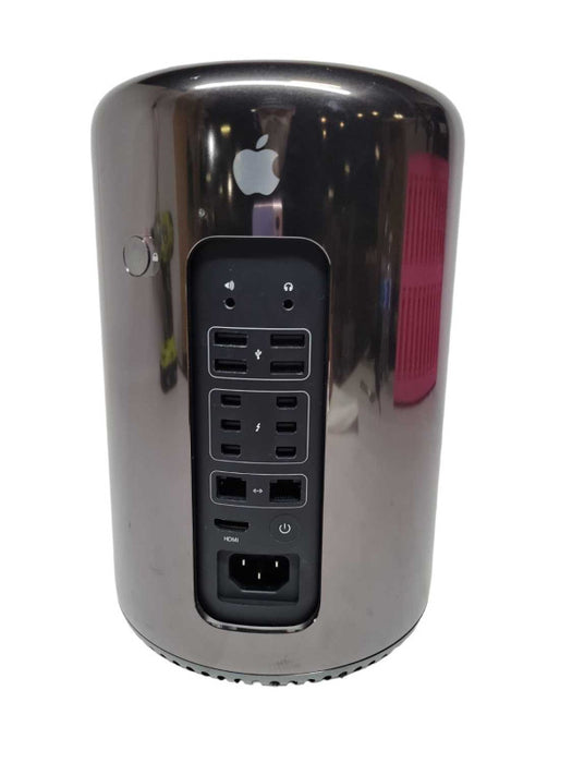 Mac Pro (Late 2013) Xeon E5-1620 v2 | 16GB | 250GB SSD | 2xFirePro D300 2GB % %