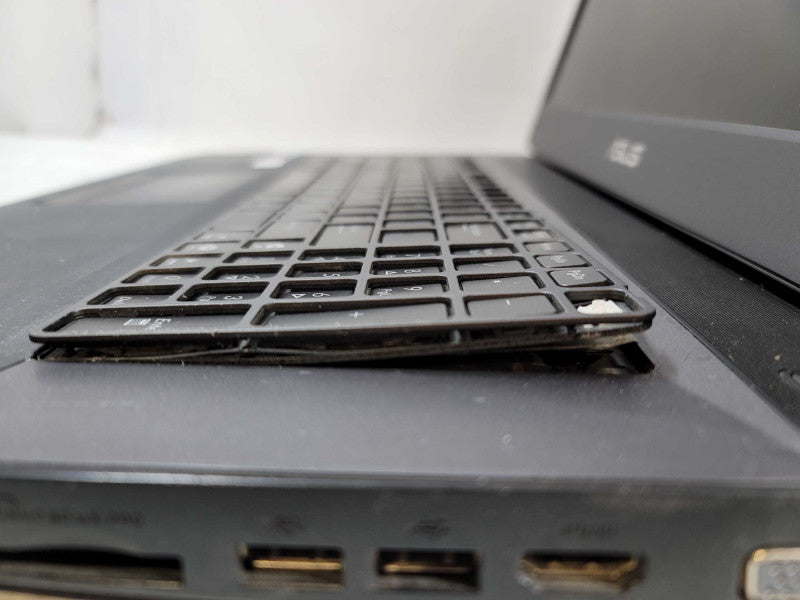 ASUS ROG G73J| i7-720QM | 16GB DDR3 | NO HDD | FOR PARTS/REPAIR  Î²