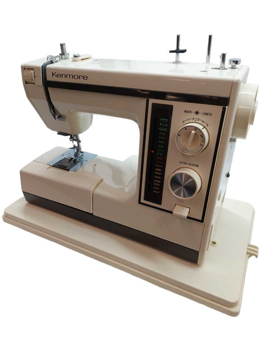 Kenmore Vintage Sewing Machine Model: 385.1695180 â