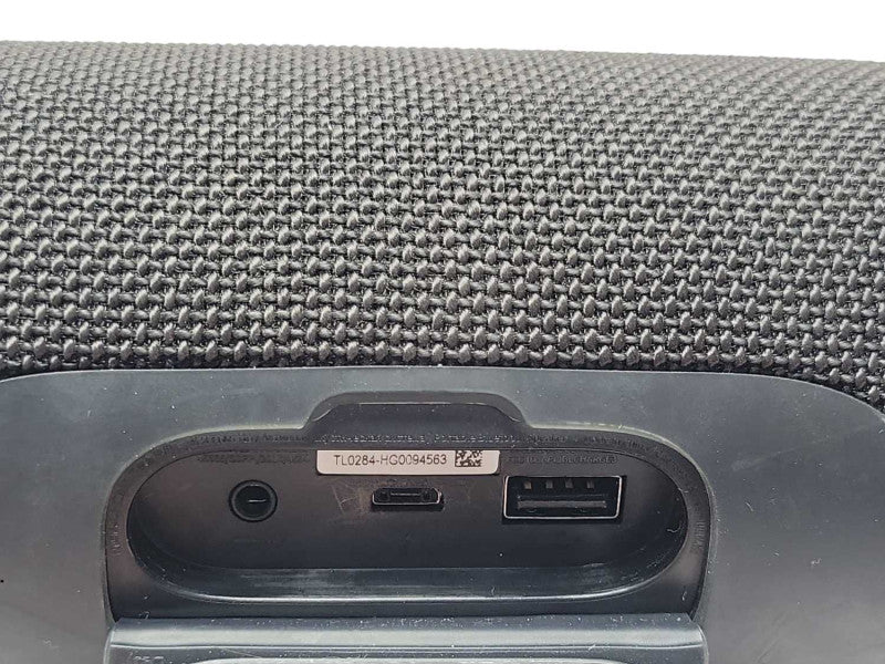 JBL Wireless bluetooth speaker, READ _