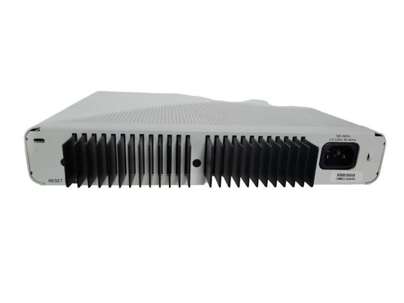 Cisco Catalyst WS-C2960C-8PC-L 8-Port PoE Fast ethernet Switch !