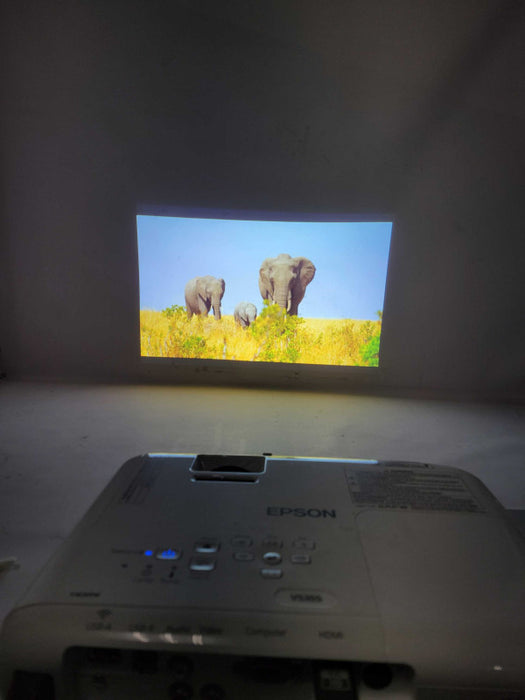 Epson VS355 H840A 3300 Lumens Projector 154 Hours Remote _