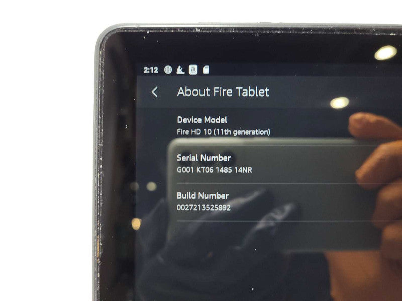Amazon Kindle Fire HD 10 32GB + 32GB SD Card  11th Gen Full HD Tablet READ $