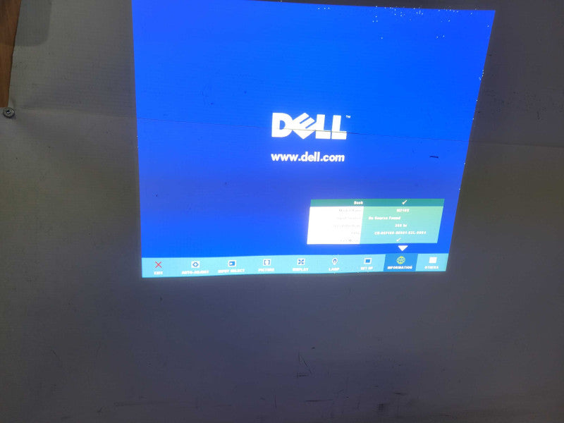 Dell M210x DLP Projector XGA Portable HD 1080p HDMI READ !