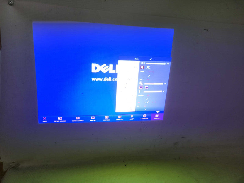 Dell M209X DLP Front Projector w/ Remote !