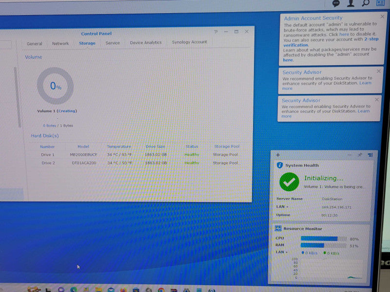 Synology DiskStation DS211J with 2x 2TB Sata HDDs, no Power adapter _