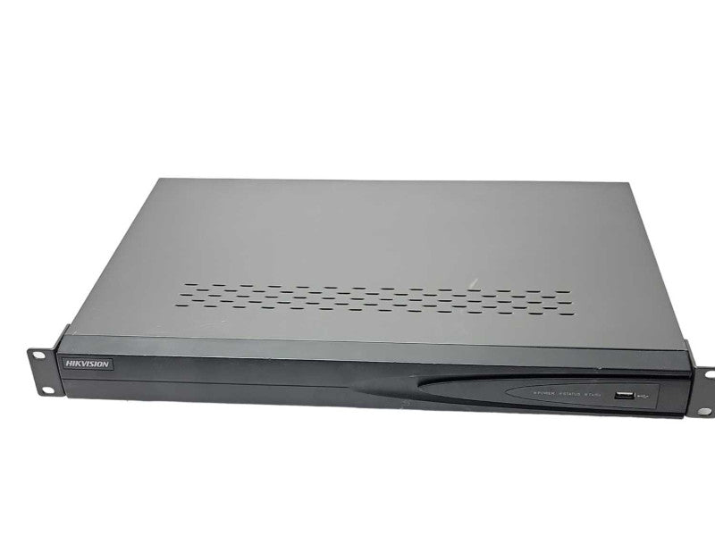 Hikvision 8 Ch DS-7608NI-E2/8P Embedded Plug & Play NVR No HDD, READ _