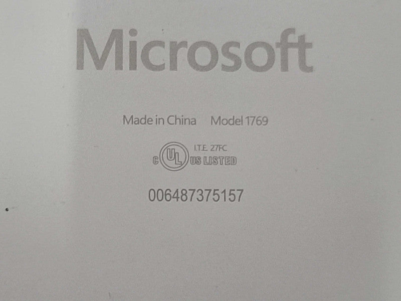 Microsoft Surface Pro 1769, Core i5-7200U 2.5GHz, 4GB, 128GB SSD w/ Power ada _