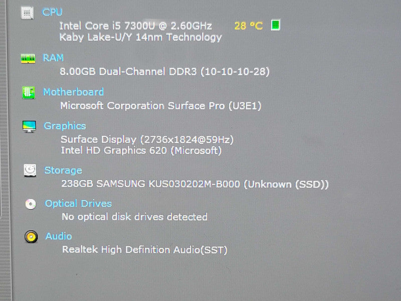 Microsoft Surface Pro 1796, i5-7300U 2.6GHz, 8GB, 256GB SSD, w/ PWR READ _