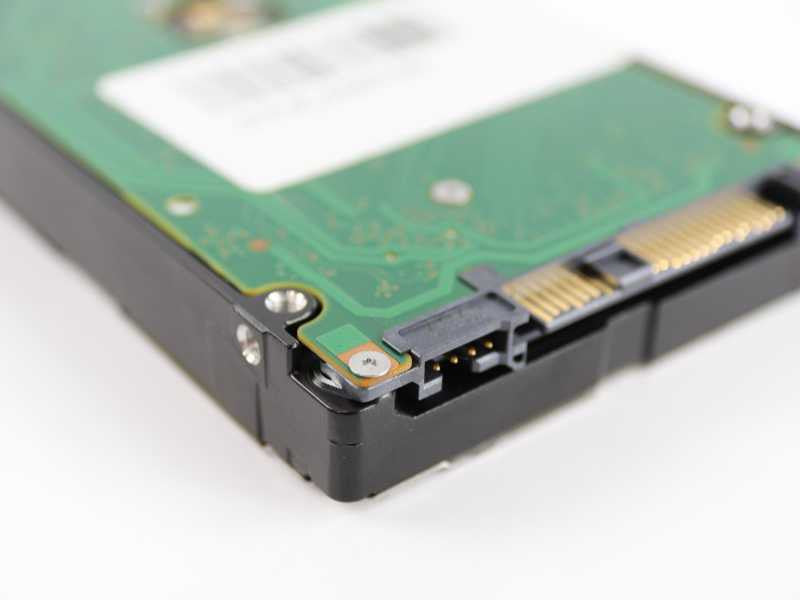 HP 1.2TB 10K RPM SAS HPE ENTERPRISE CAPACITY 2.5in HDD  Q: