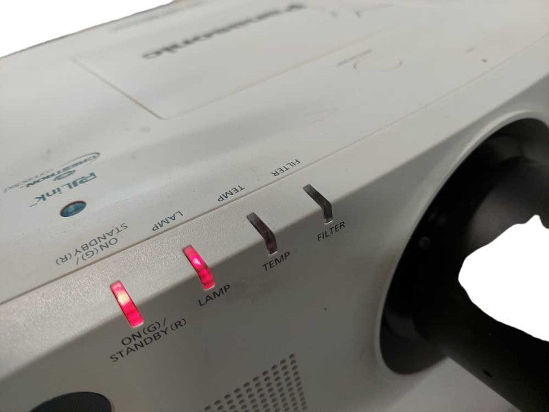 Panasonic LCD Projector WUXGA Model: PT-EZ580 =