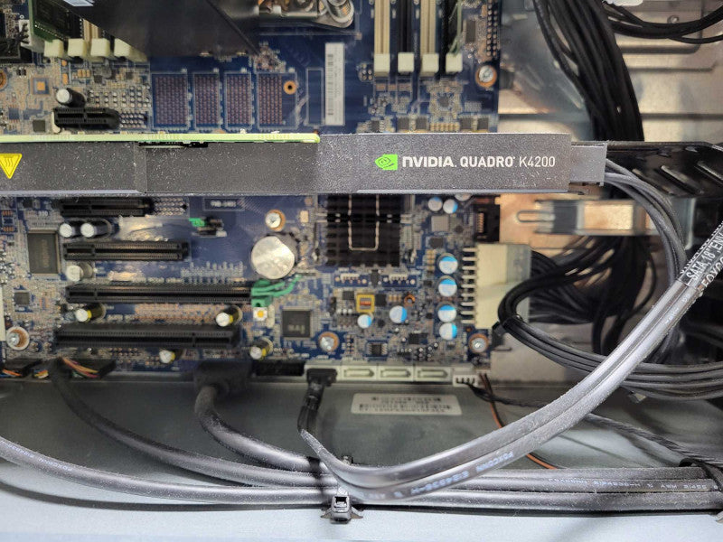 HP Z440 Workstation | E5-1603 v3 @ 2.8GHz 32GB DDR4 K4200 GPU 700W PSU No HDD $